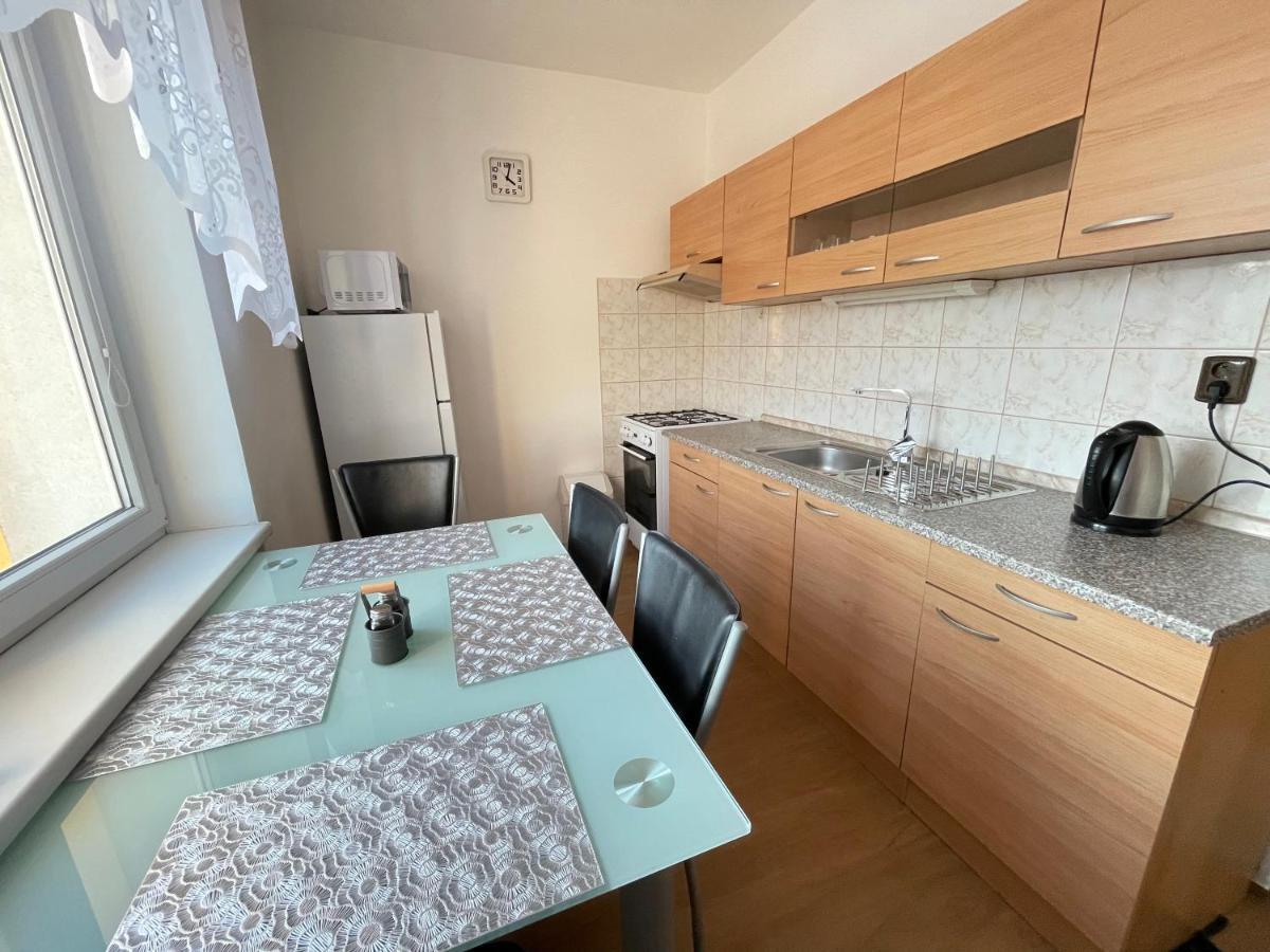 Apartman Jnj Velkomoravska オロモウツ エクステリア 写真
