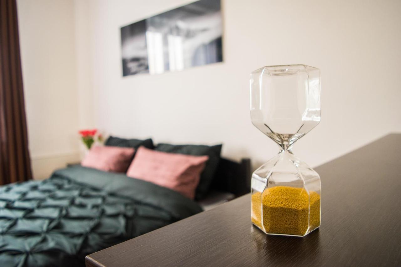 Apartman Jnj Velkomoravska オロモウツ エクステリア 写真